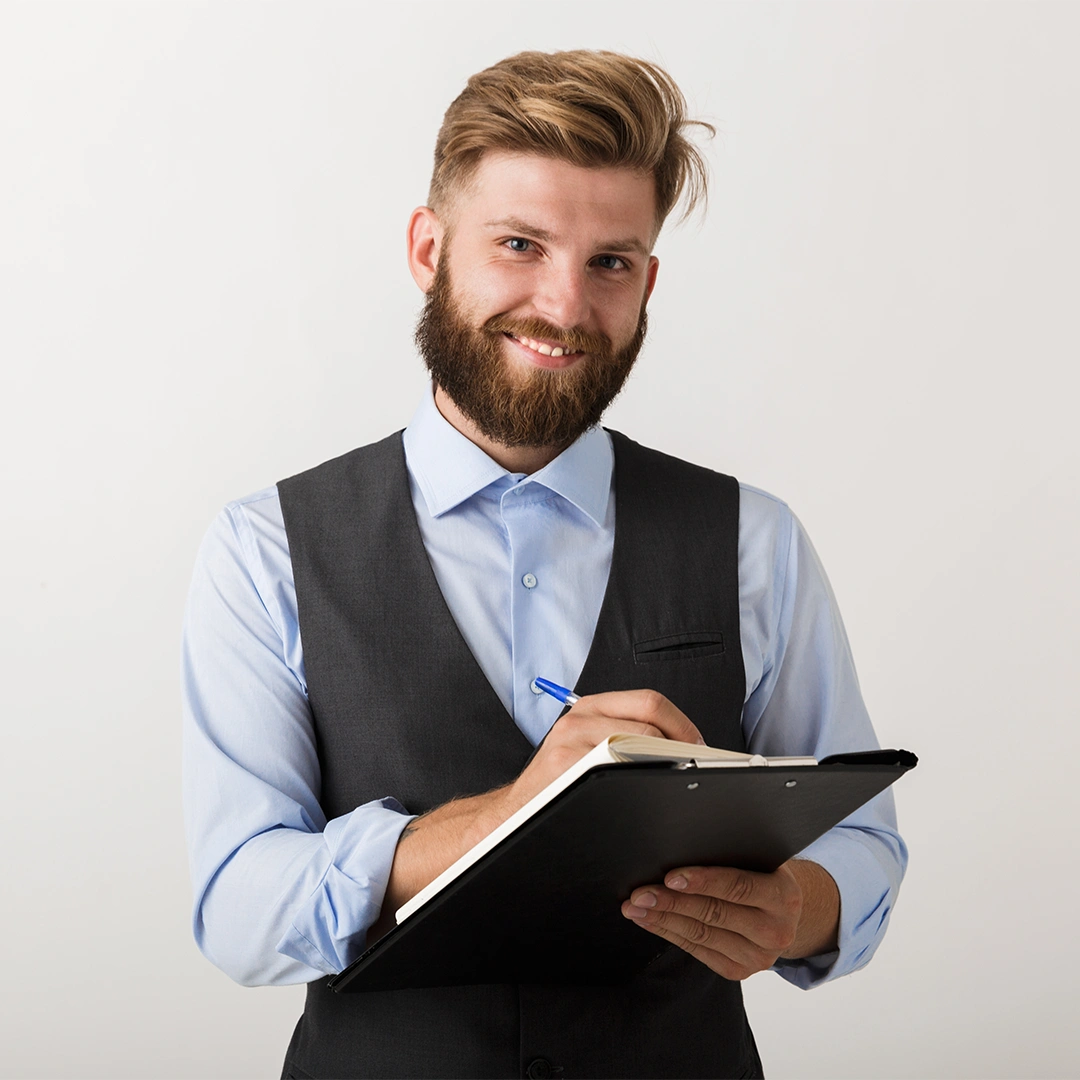 Adam Kierski eskpert Madovan